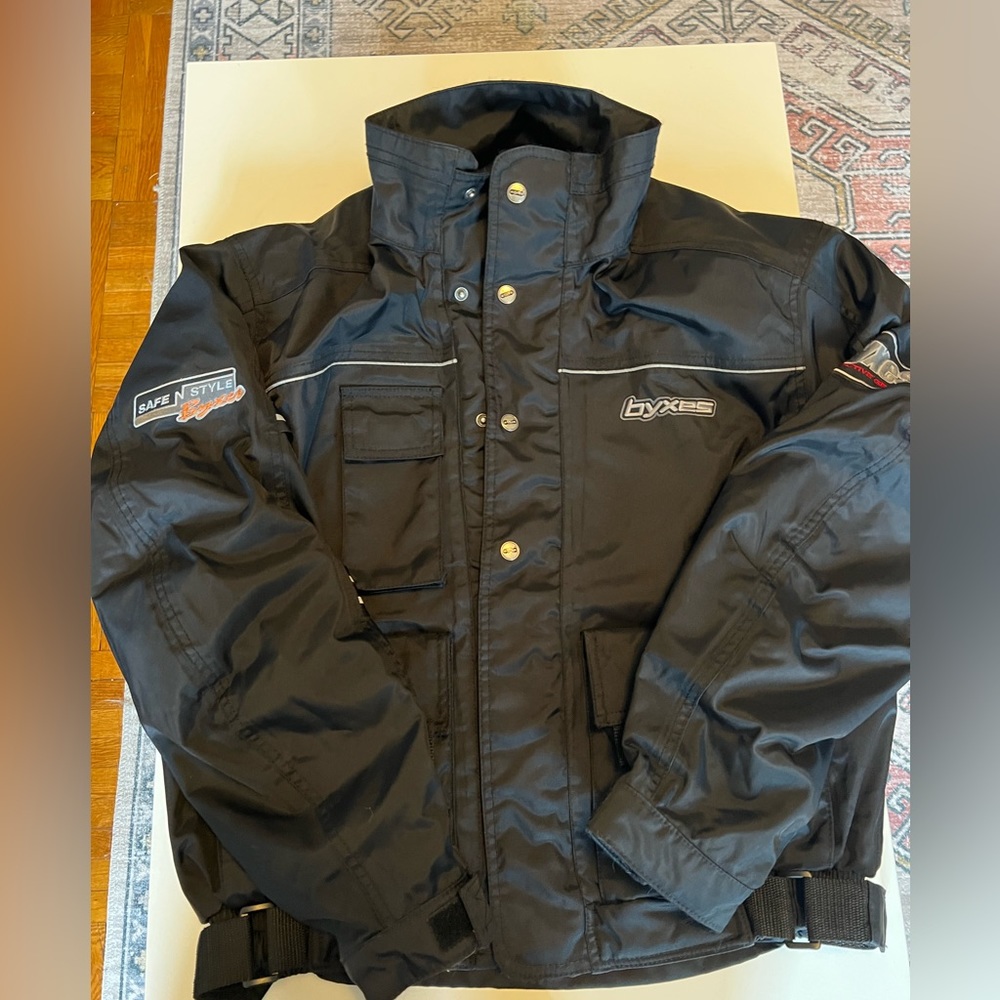 BYXES Motorcycle Racing armour jacket . Size L